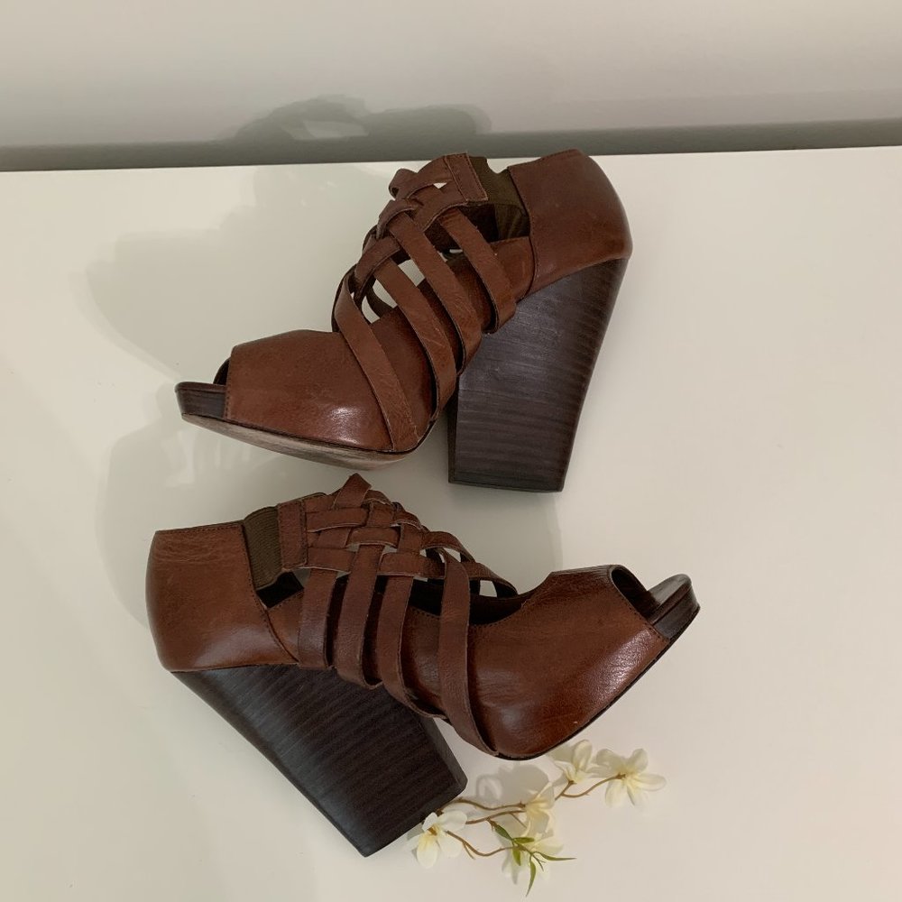 Dolce Vita Women´s Leather Heels Shoes, Size 8 - Picture 7 of 12